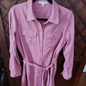 41 Hawthorn Mauve shirtdress size med.